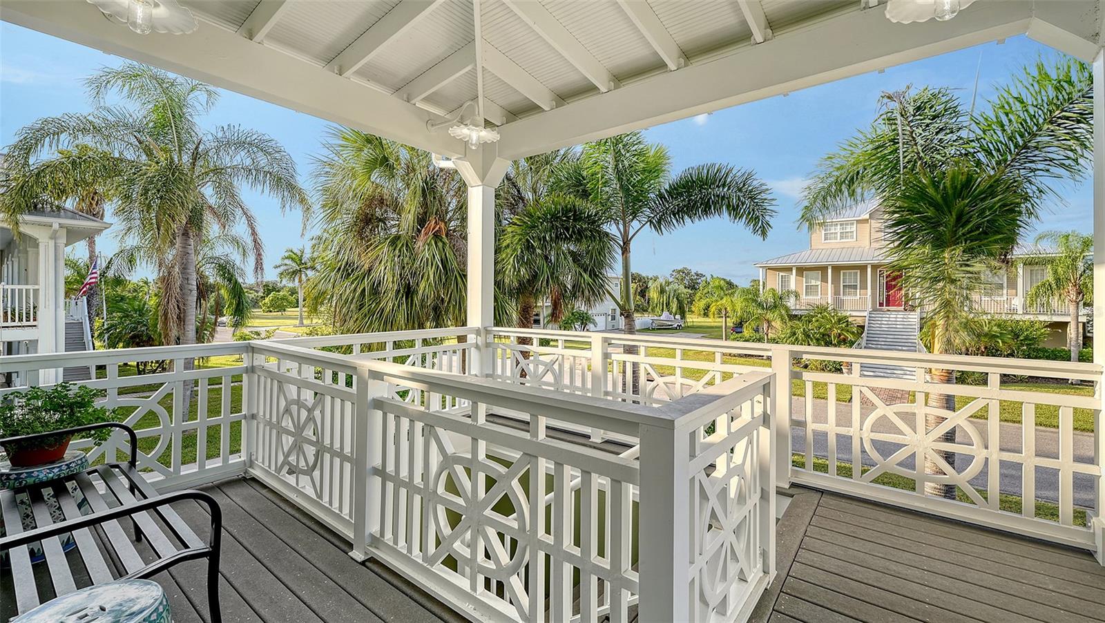 Image 6 of 79 For 31 Island Court