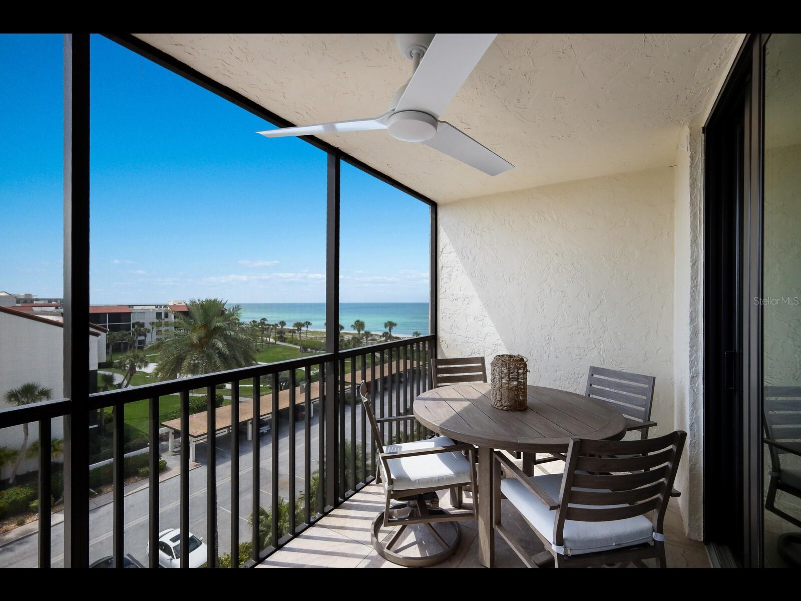 Image 11 of 43 For 2045 Gulf Of Mexico Drive M1-505