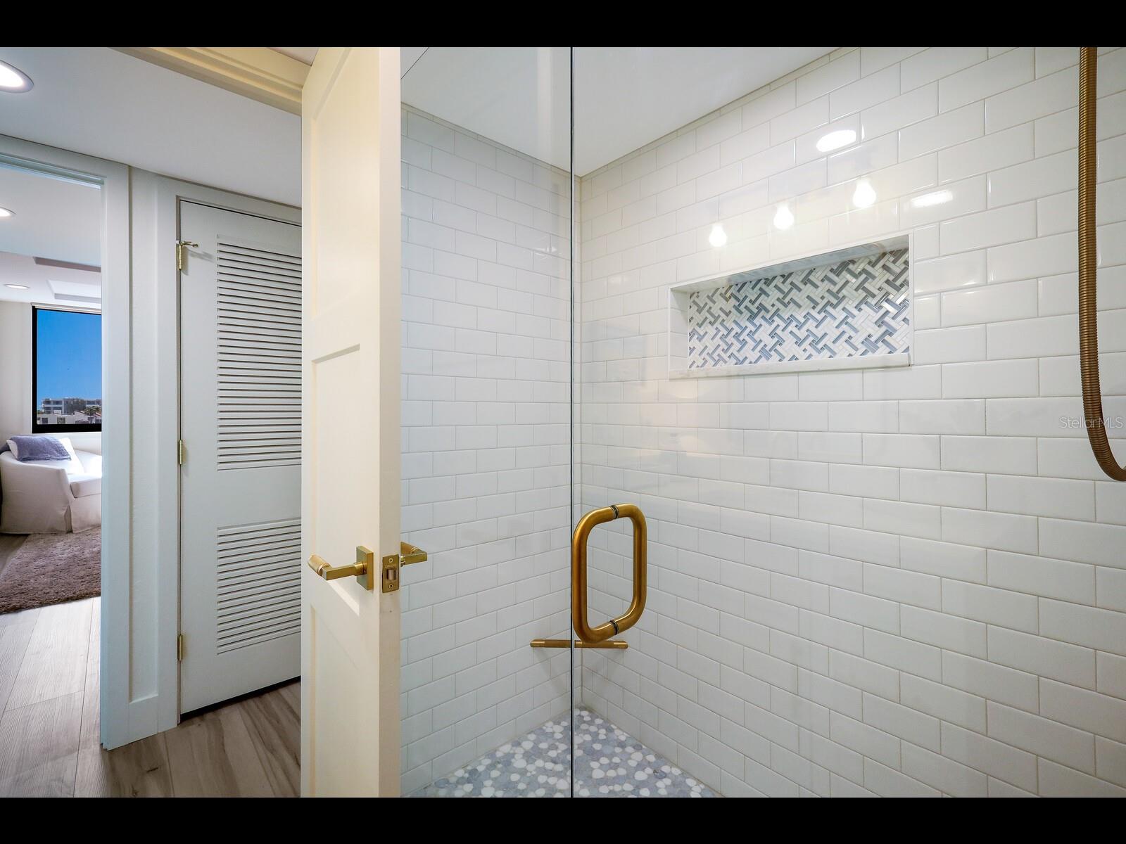 Image 20 of 43 For 2045 Gulf Of Mexico Drive M1-505