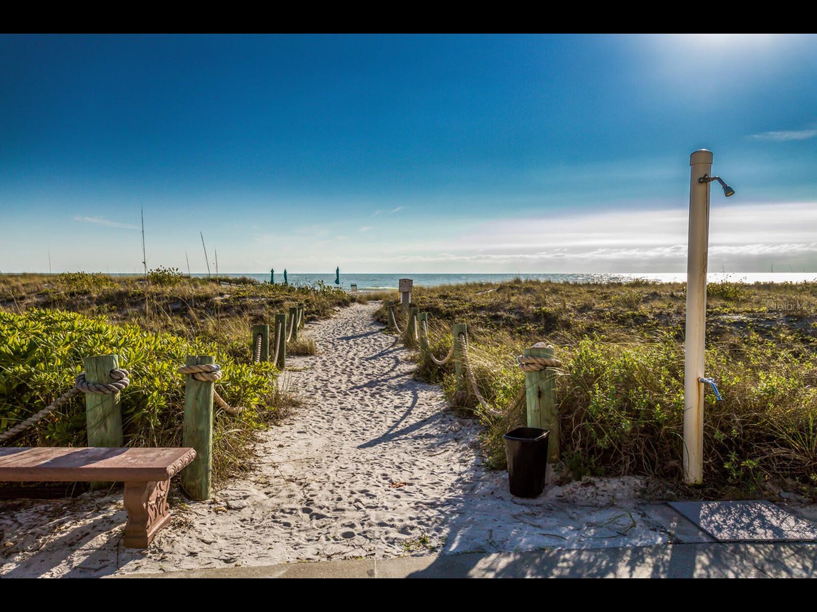 Image 22 of 43 For 2045 Gulf Of Mexico Drive M1-505