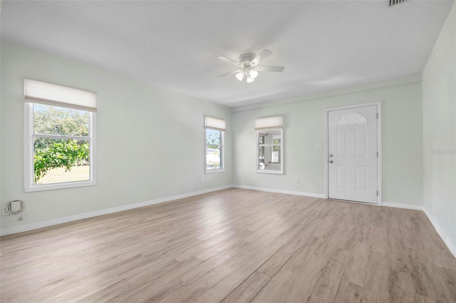 Image 6 of 38 For 1717 32nd Street