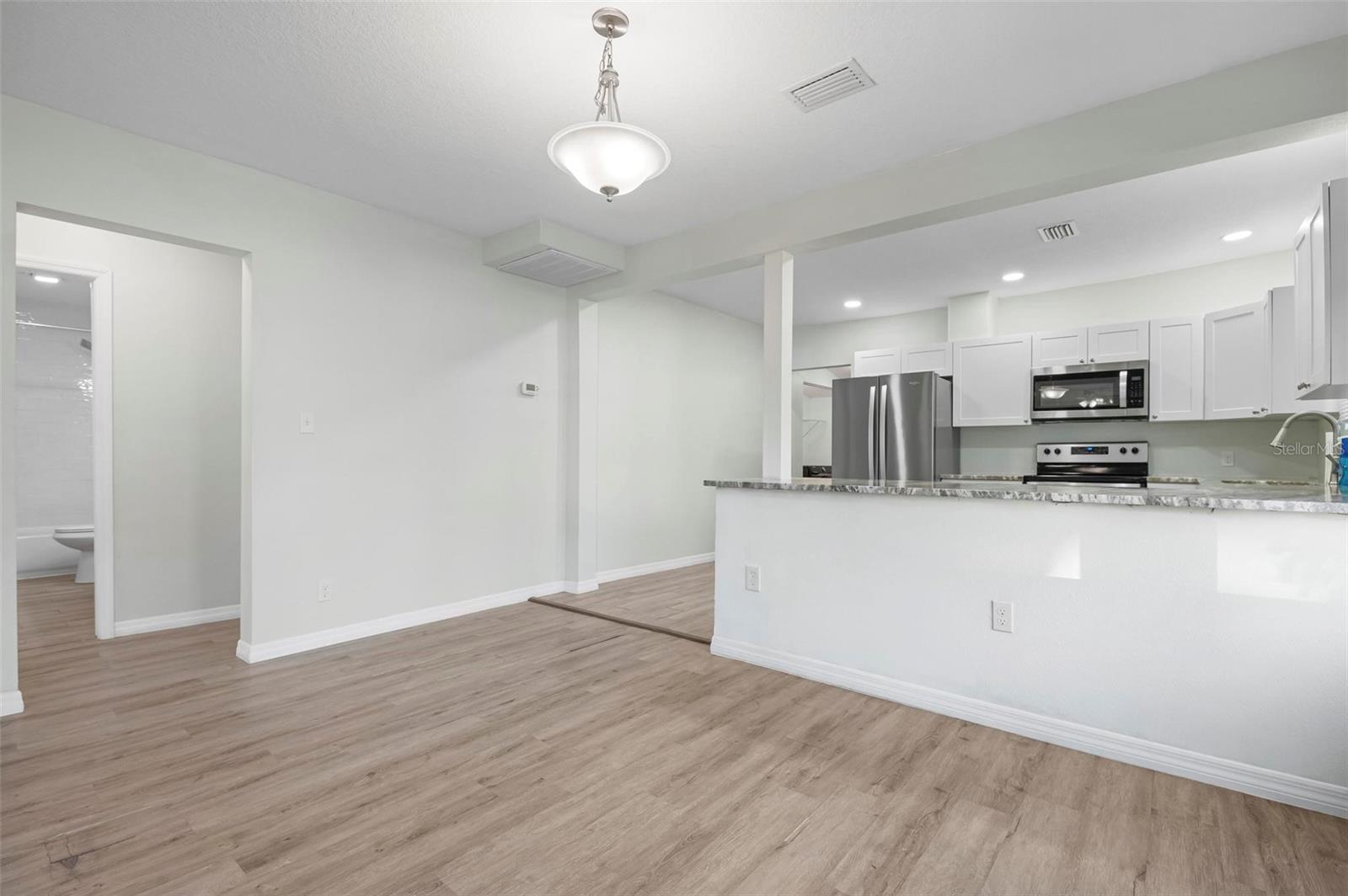 Image 9 of 38 For 1717 32nd Street