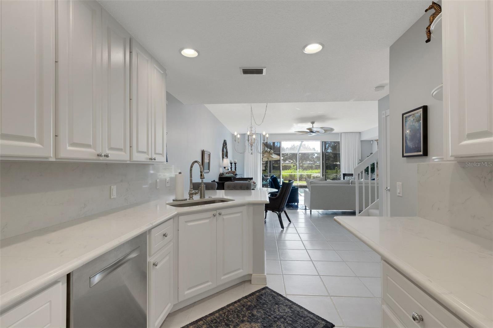 Image 12 of 72 For 7860 Bergamo Avenue