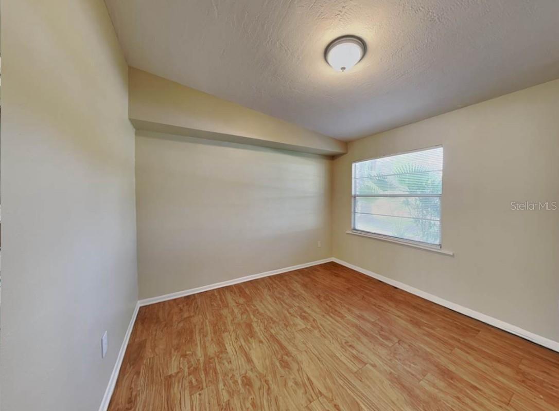 Image 6 of 14 For 8025 Excalibur Court