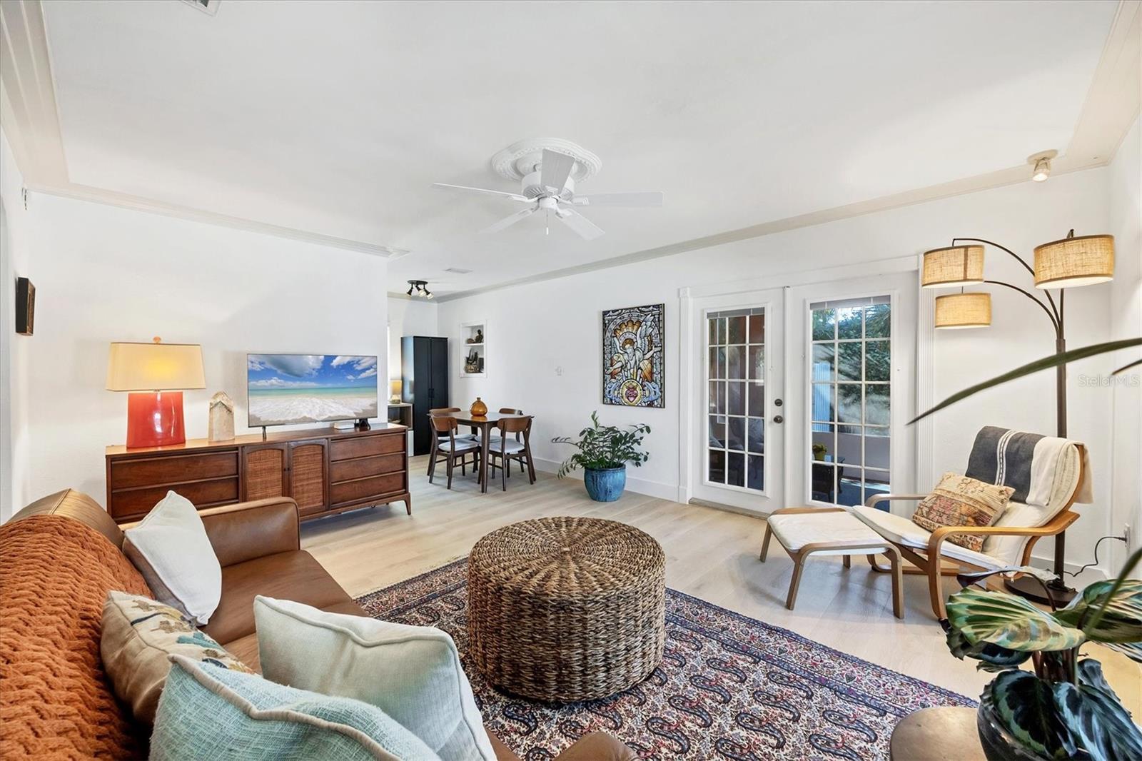 Image 10 of 39 For 300 Pocono Trail E