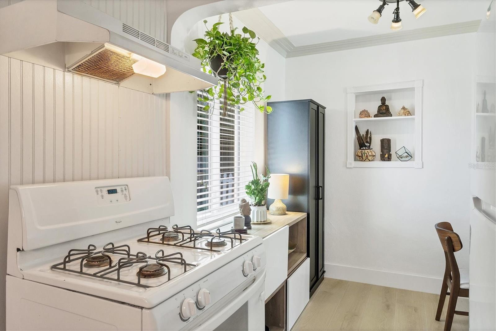 Image 15 of 39 For 300 Pocono Trail E