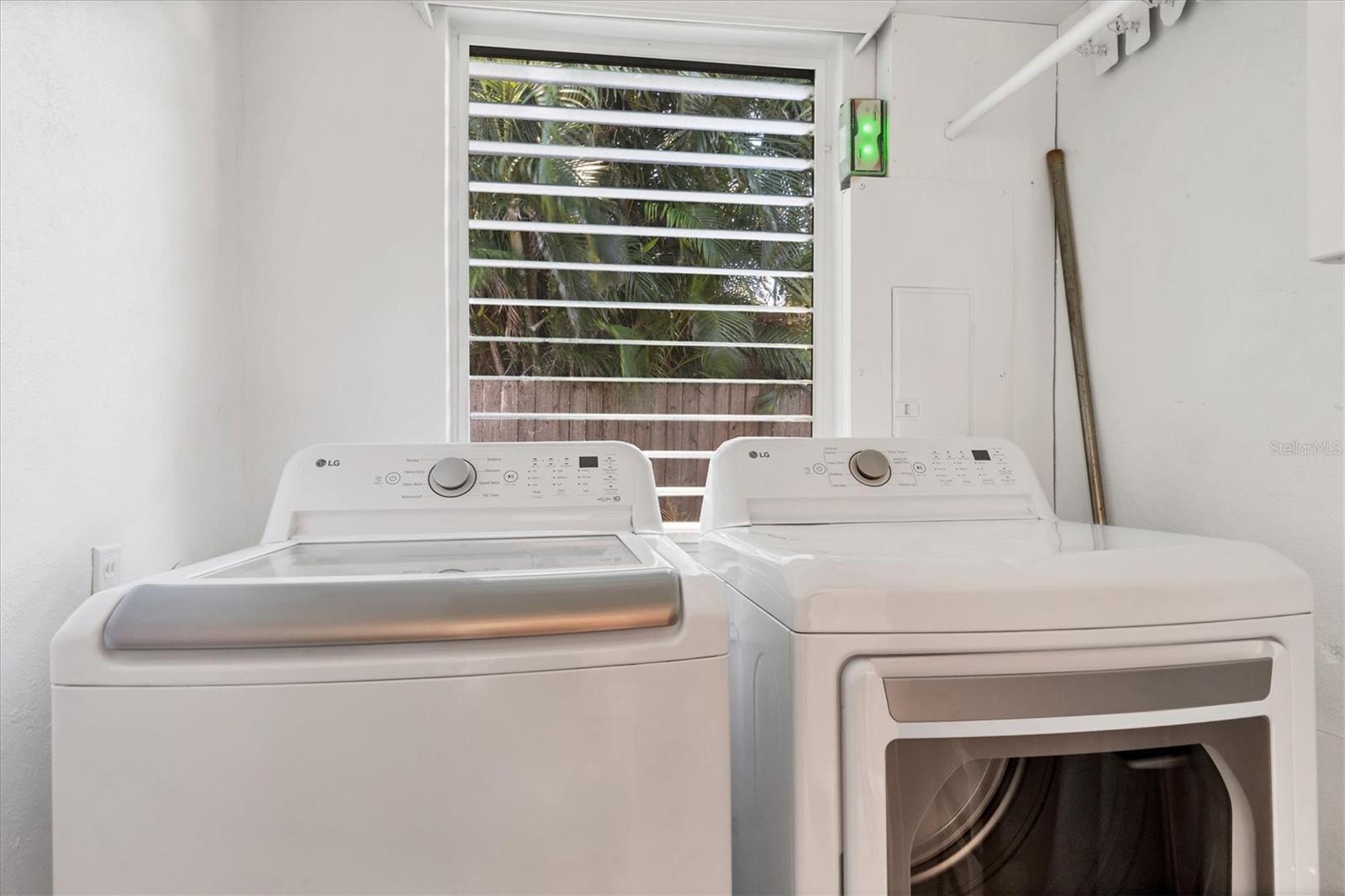 Image 22 of 39 For 300 Pocono Trail E