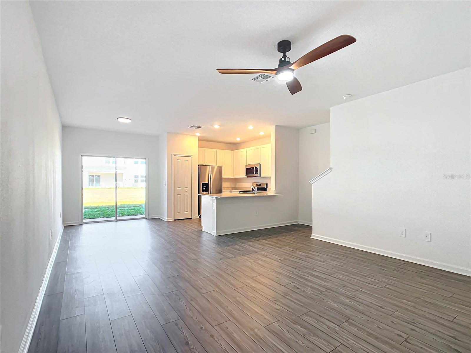 Image 14 of 41 For 4950 81st Loop