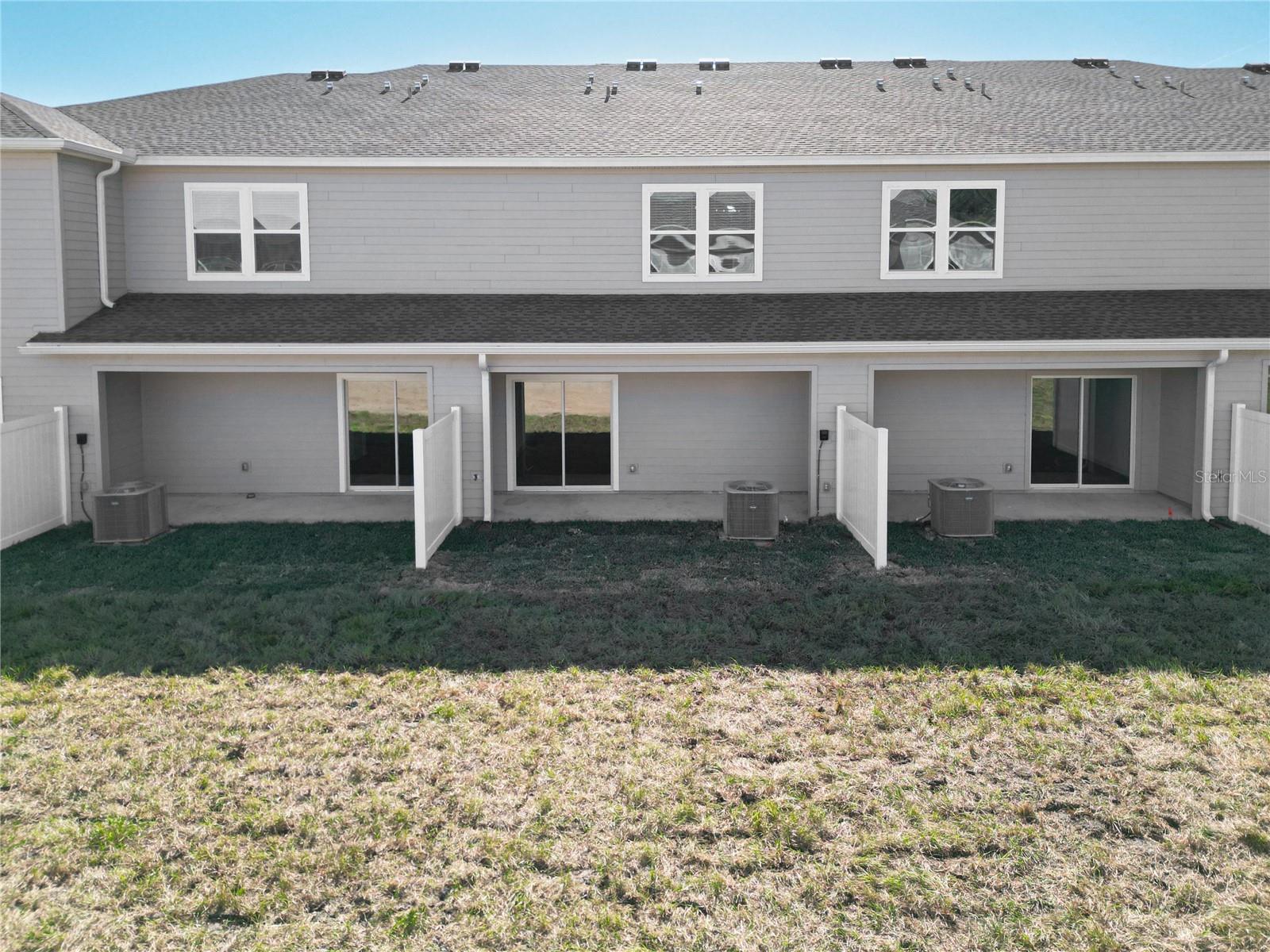 Image 4 of 41 For 4950 81st Loop