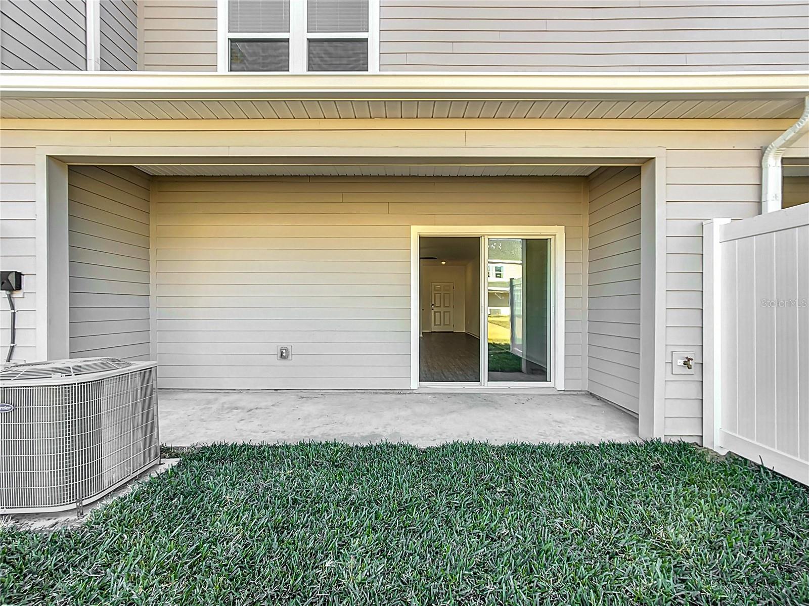 Image 5 of 41 For 4950 81st Loop