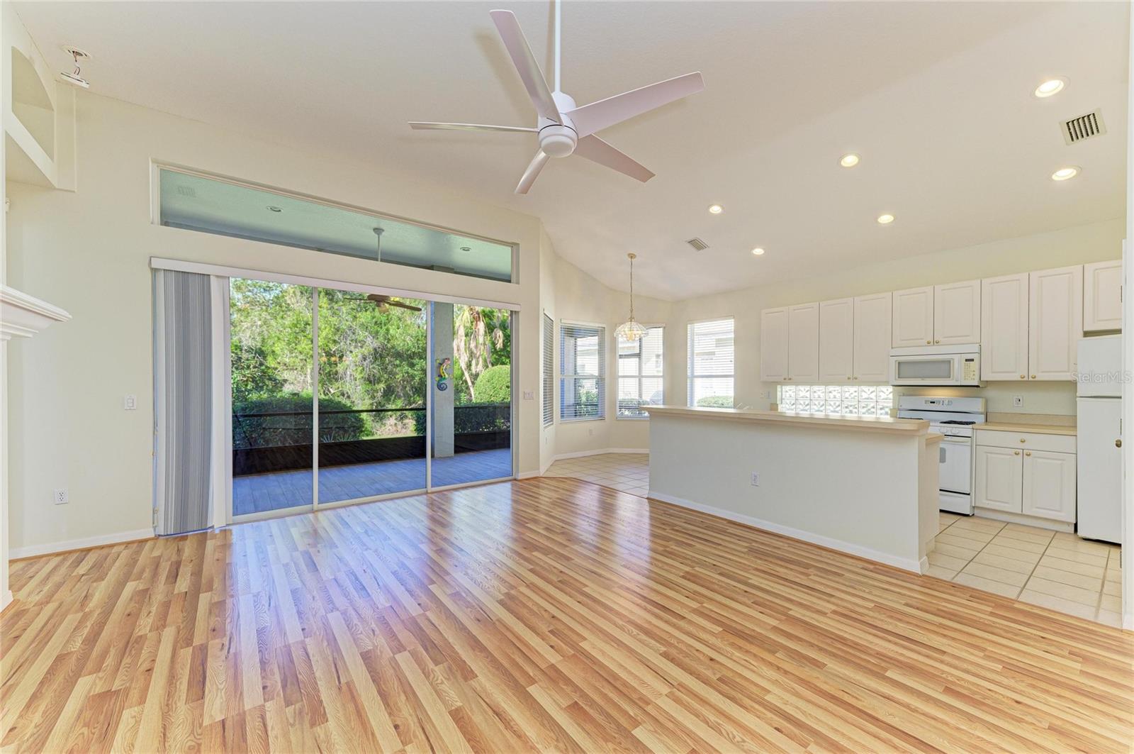 Image 11 of 63 For 6710 Pebble Beach Way