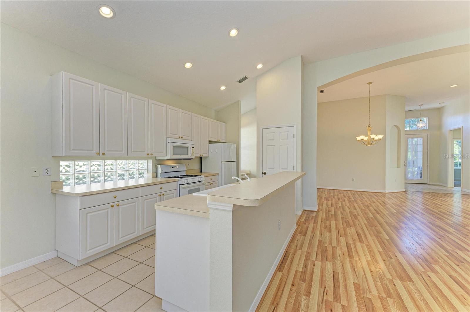 Image 17 of 63 For 6710 Pebble Beach Way