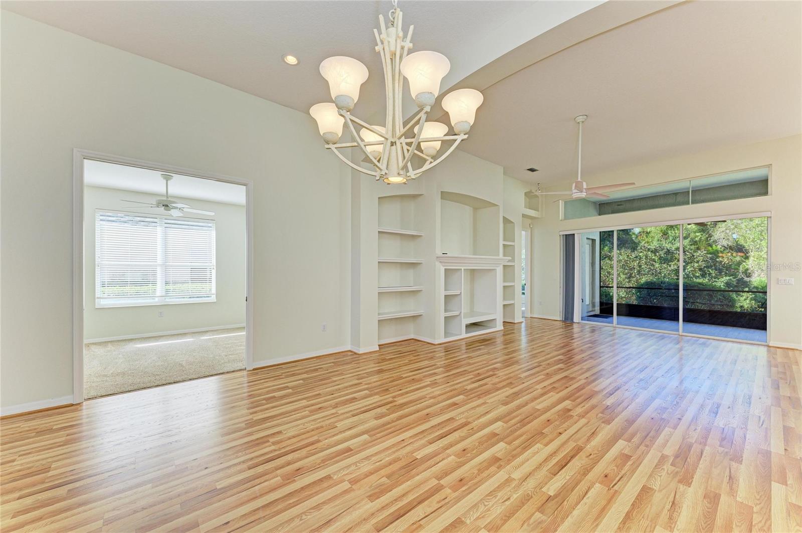 Image 8 of 63 For 6710 Pebble Beach Way