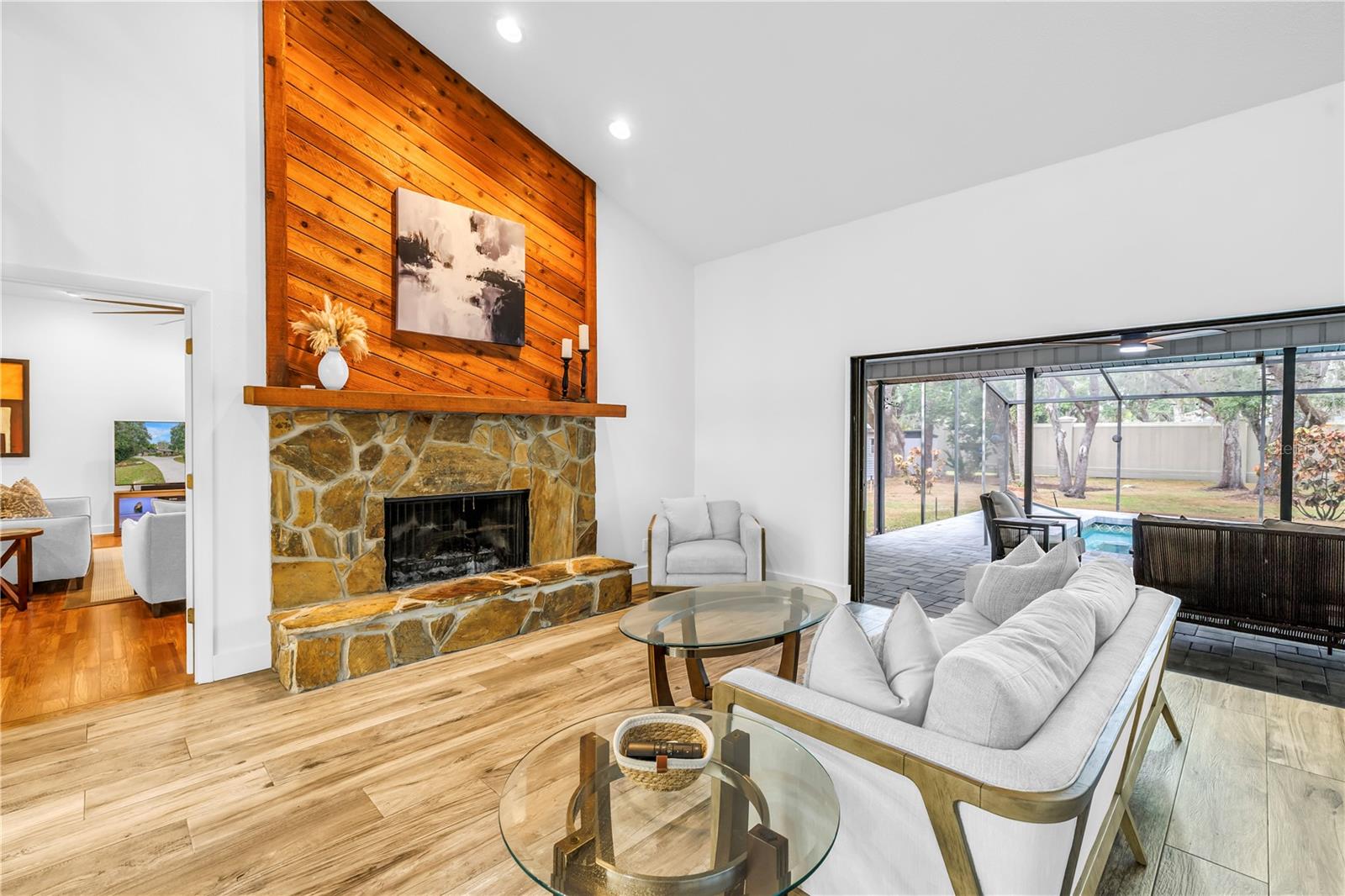 Image 21 of 68 For 4605 Stone Ridge Trail