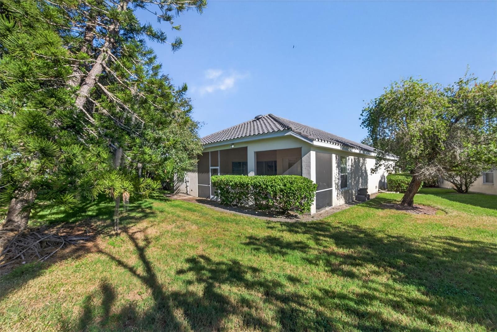 Image 41 of 57 For 8466 Idlewood Court