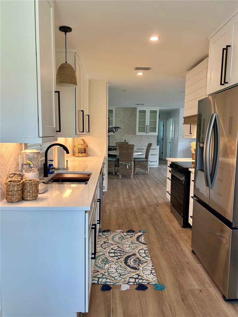 Image 18 of 34 For 1625 Idle Lane