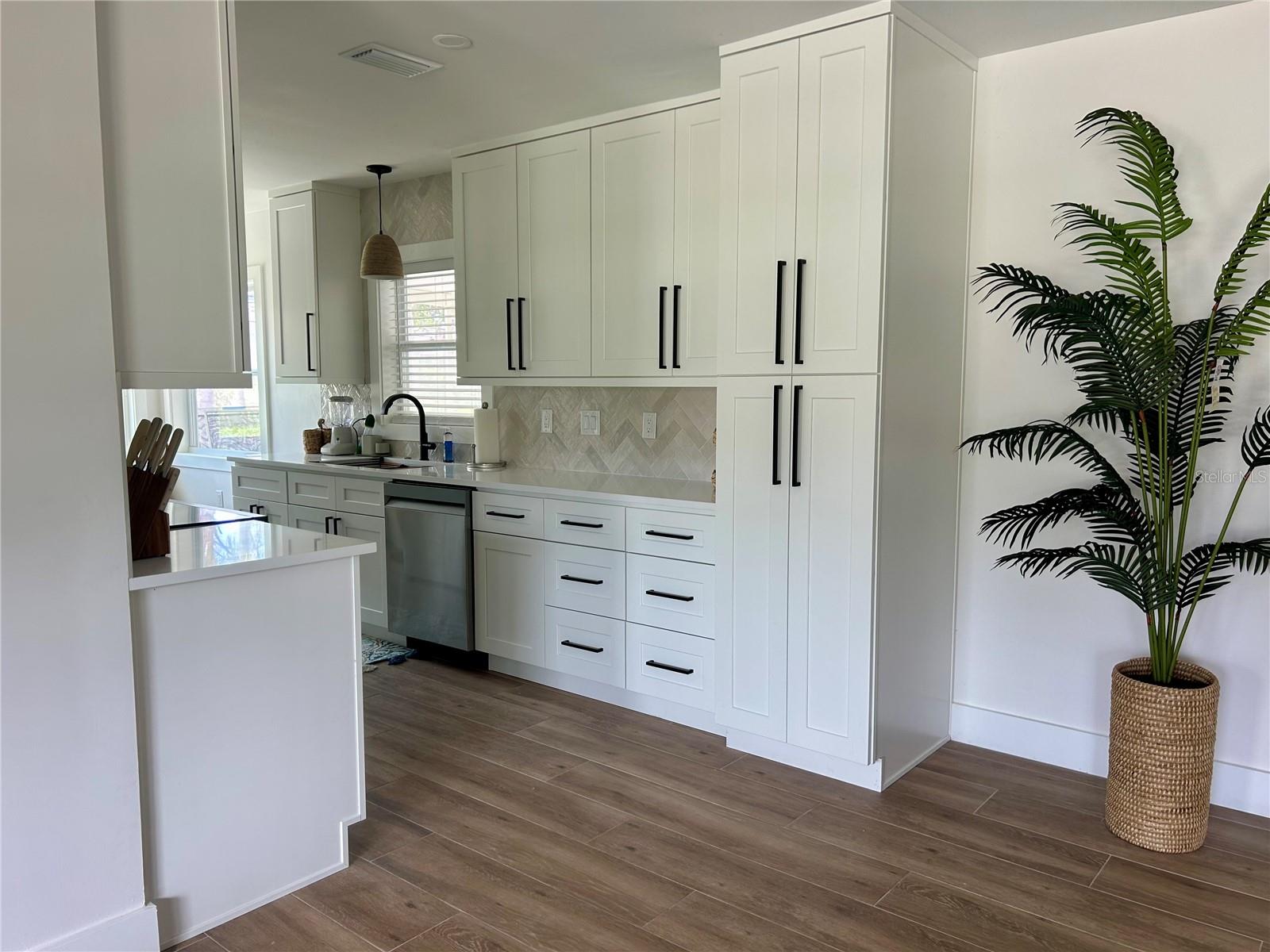 Image 24 of 34 For 1625 Idle Lane