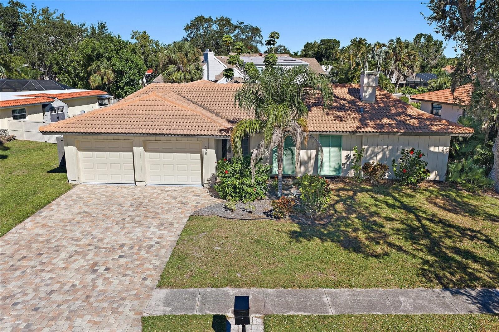 Details for 2827 Hardee Drive, SARASOTA, FL 34231