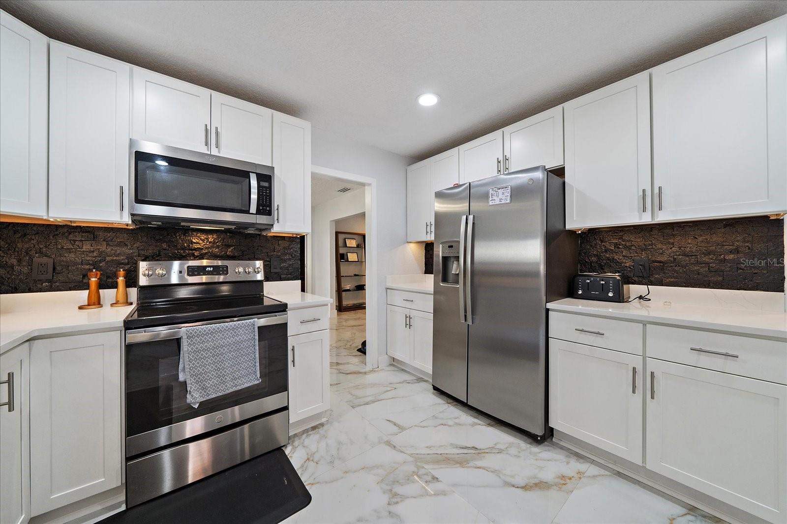 Image 10 of 29 For 2827 Hardee Drive