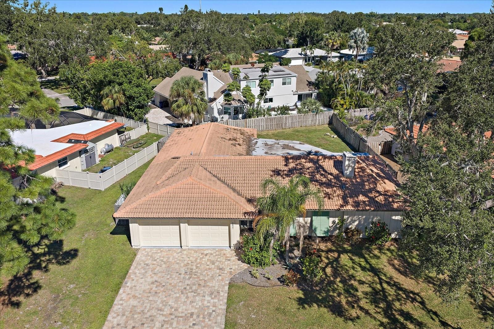 Image 2 of 29 For 2827 Hardee Drive