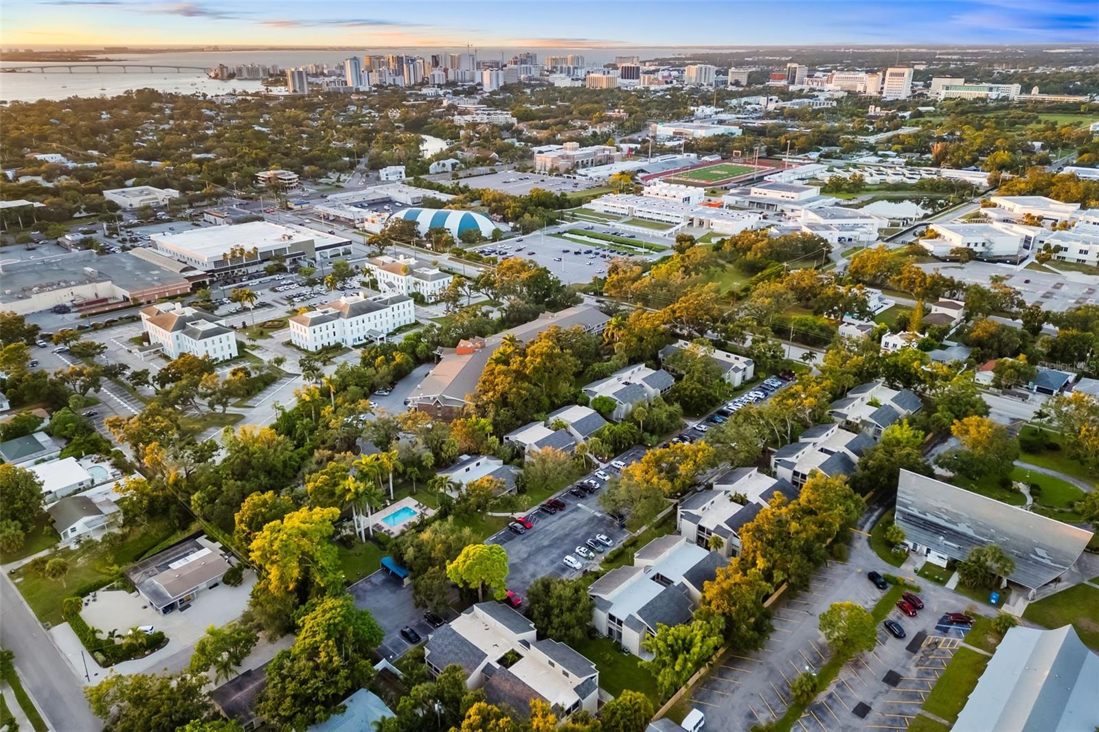 Image 42 of 66 For 2224 Bahia Vista Street E1