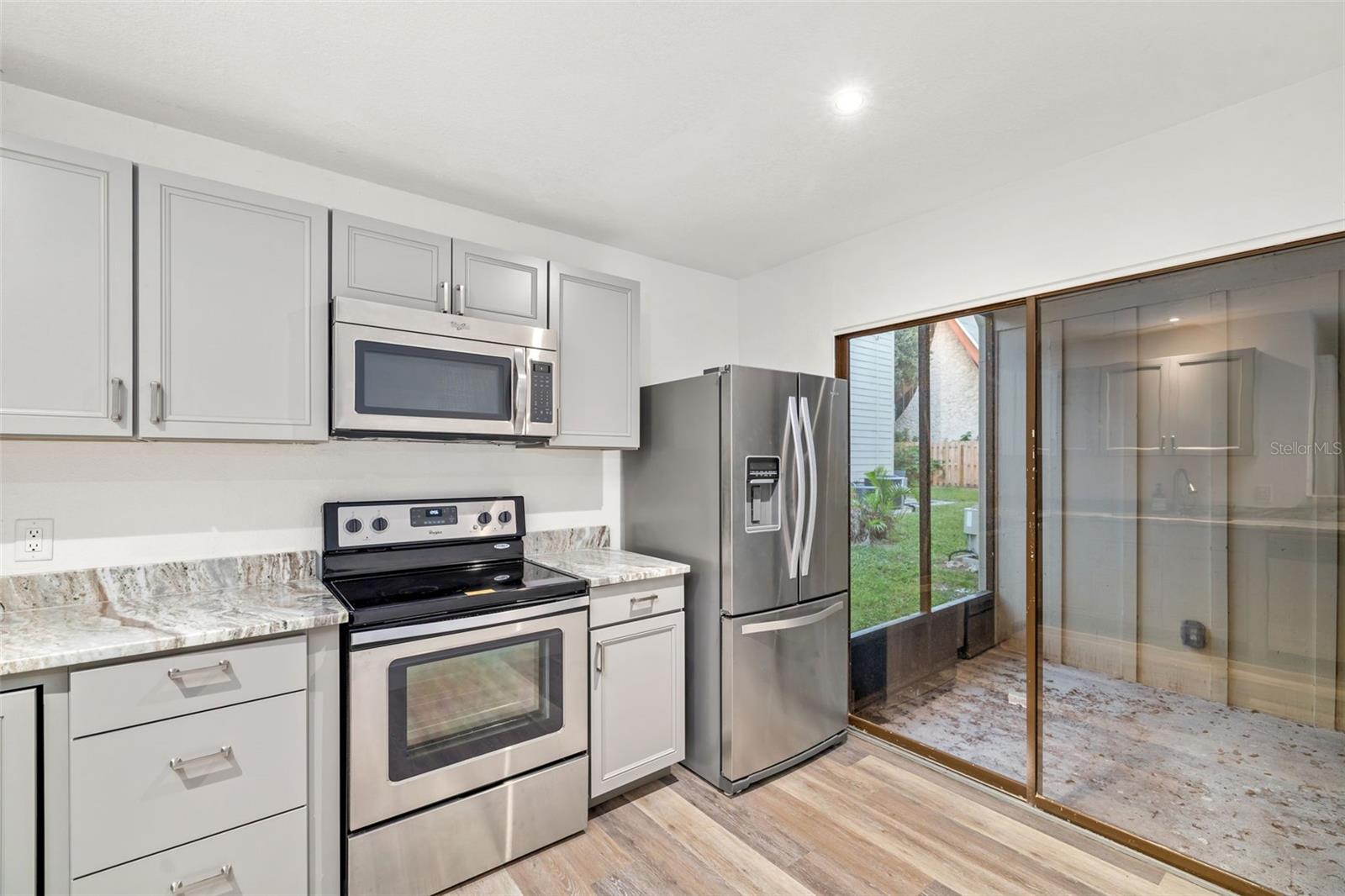 Image 7 of 66 For 2224 Bahia Vista Street E1