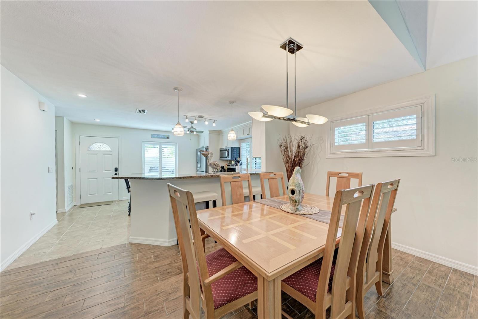 Image 17 of 44 For 3406 Falcon Place