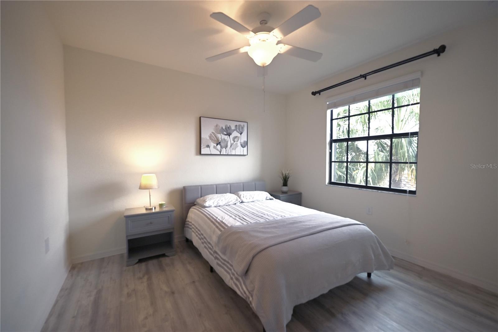 Image 19 of 50 For 16904 Vardon Terrace 208