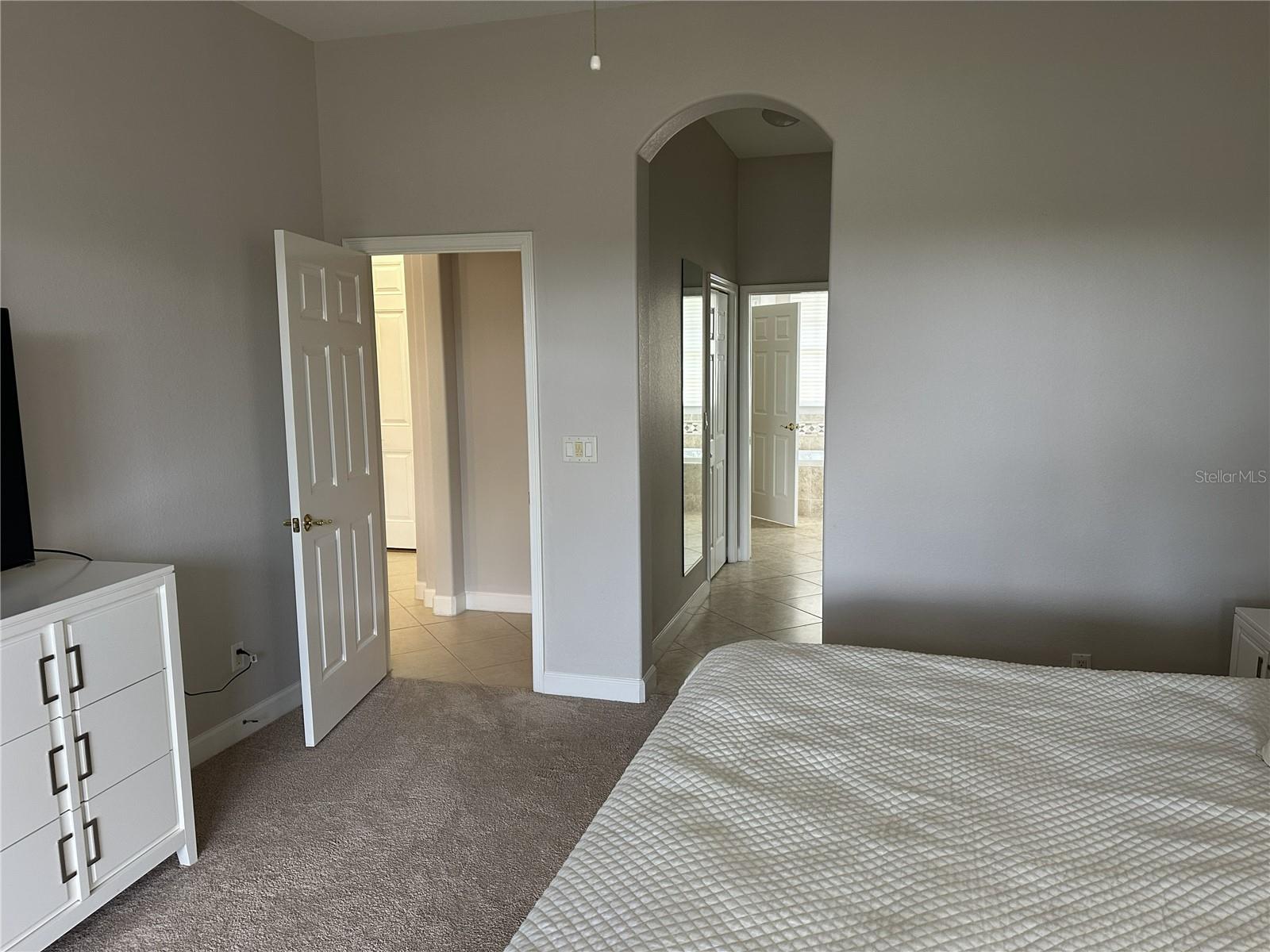 Image 11 of 33 For 218 Montelluna Drive