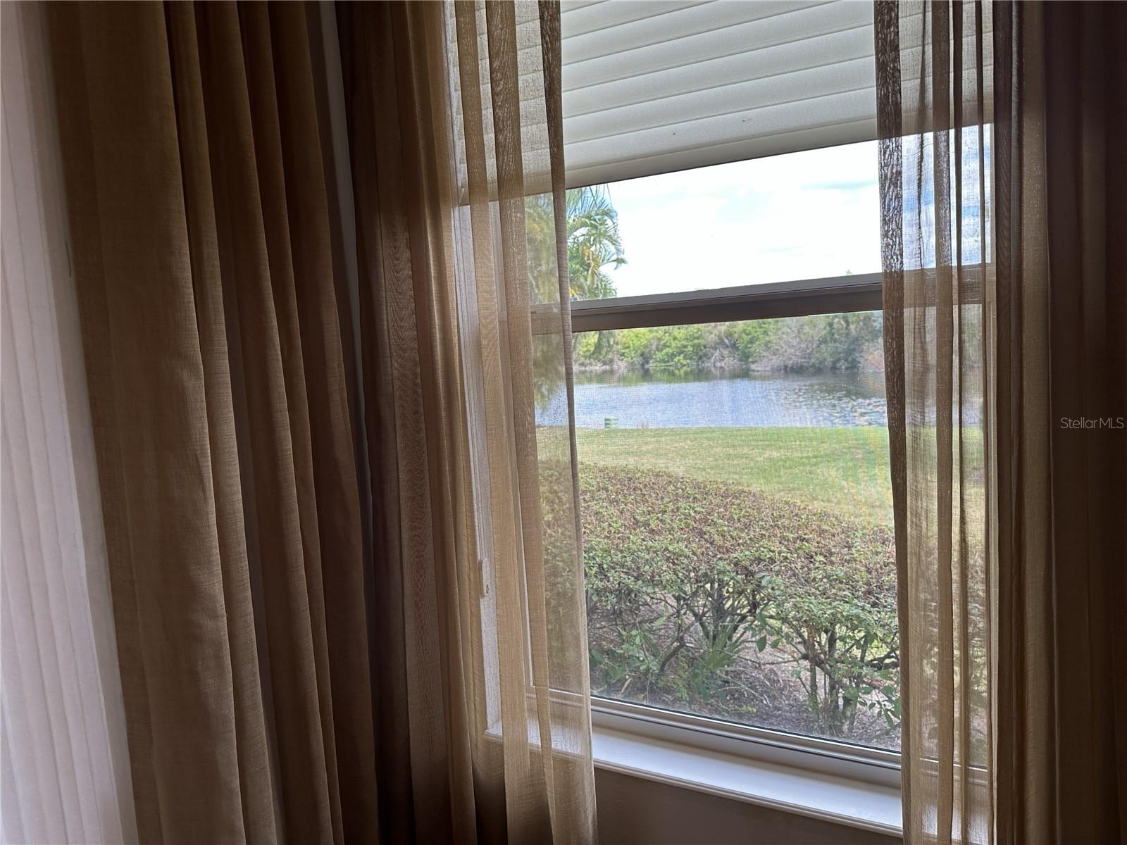 Image 17 of 33 For 218 Montelluna Drive