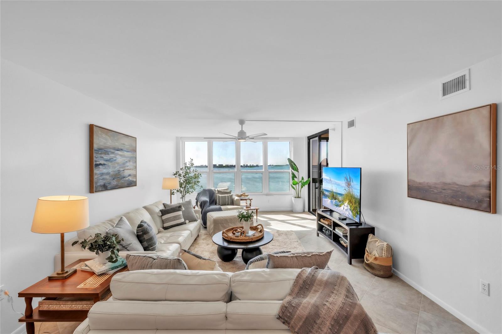 Image 5 of 47 For 11 Sunset Drive 601