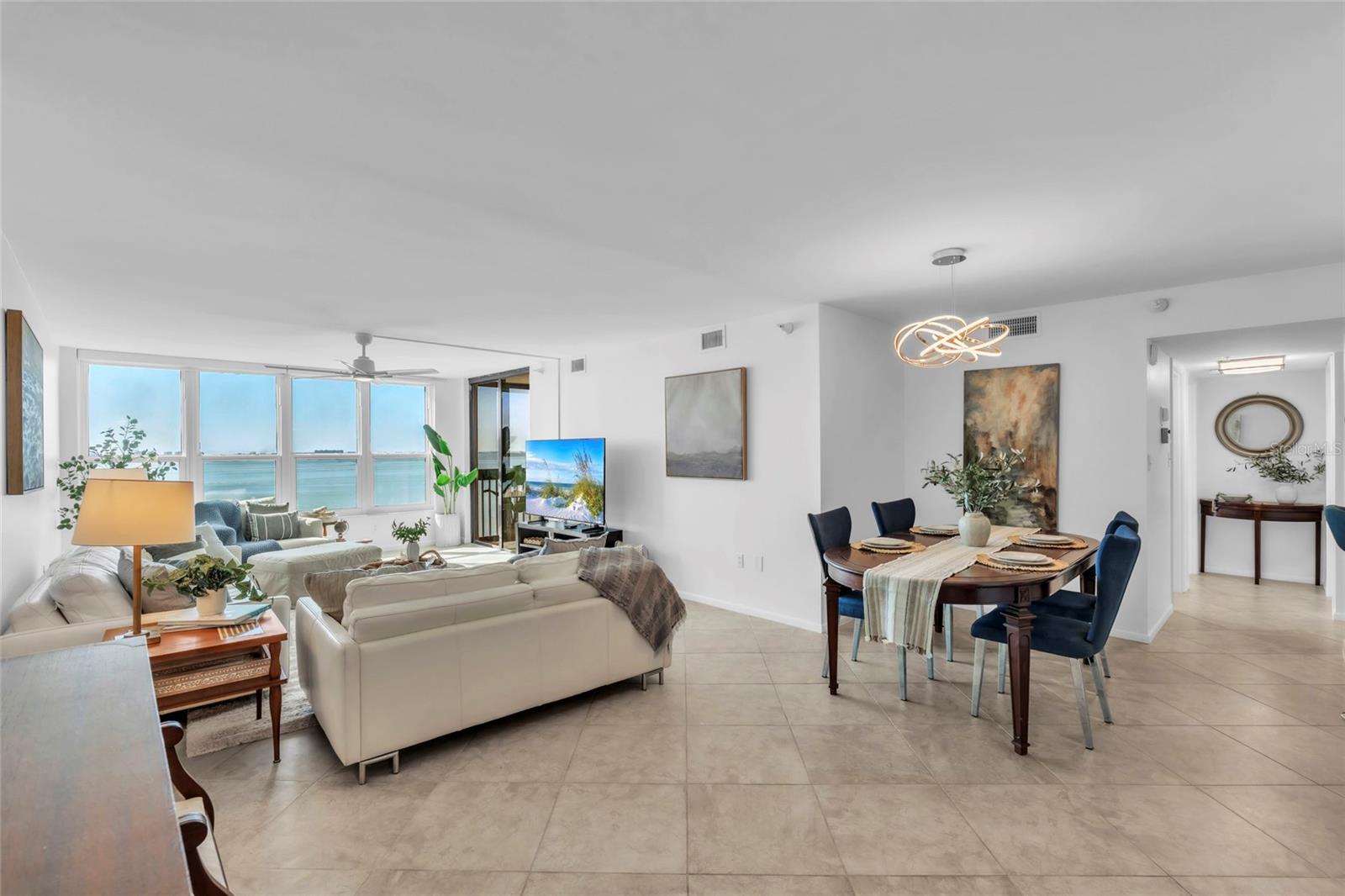 Image 9 of 47 For 11 Sunset Drive 601