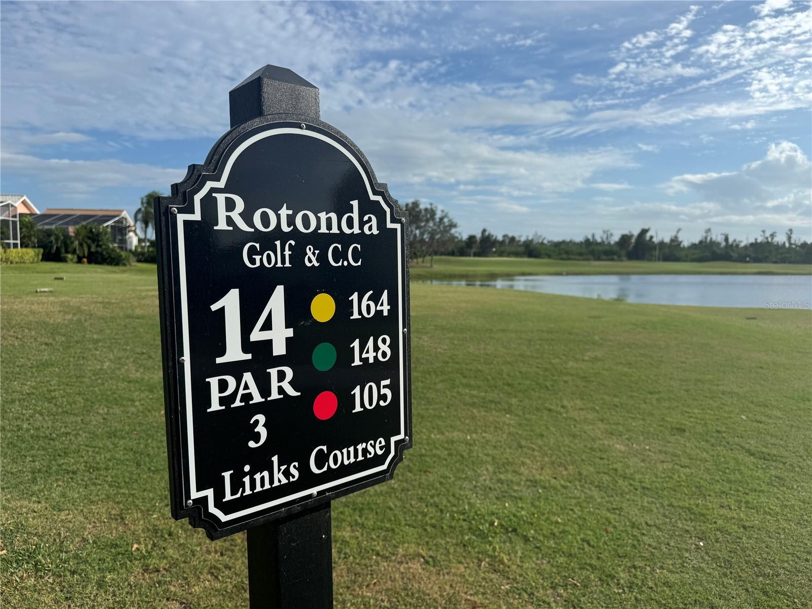 Image 2 of 4 For 10 Windward Place