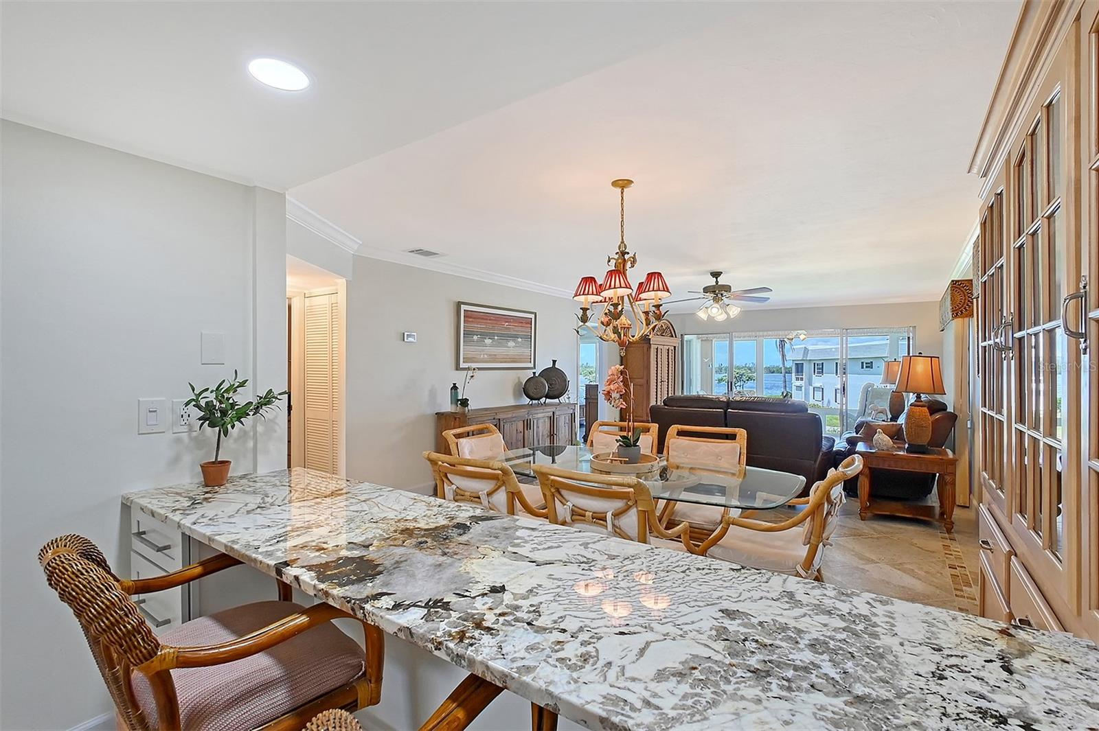 Image 23 of 75 For 4832 Independence Drive