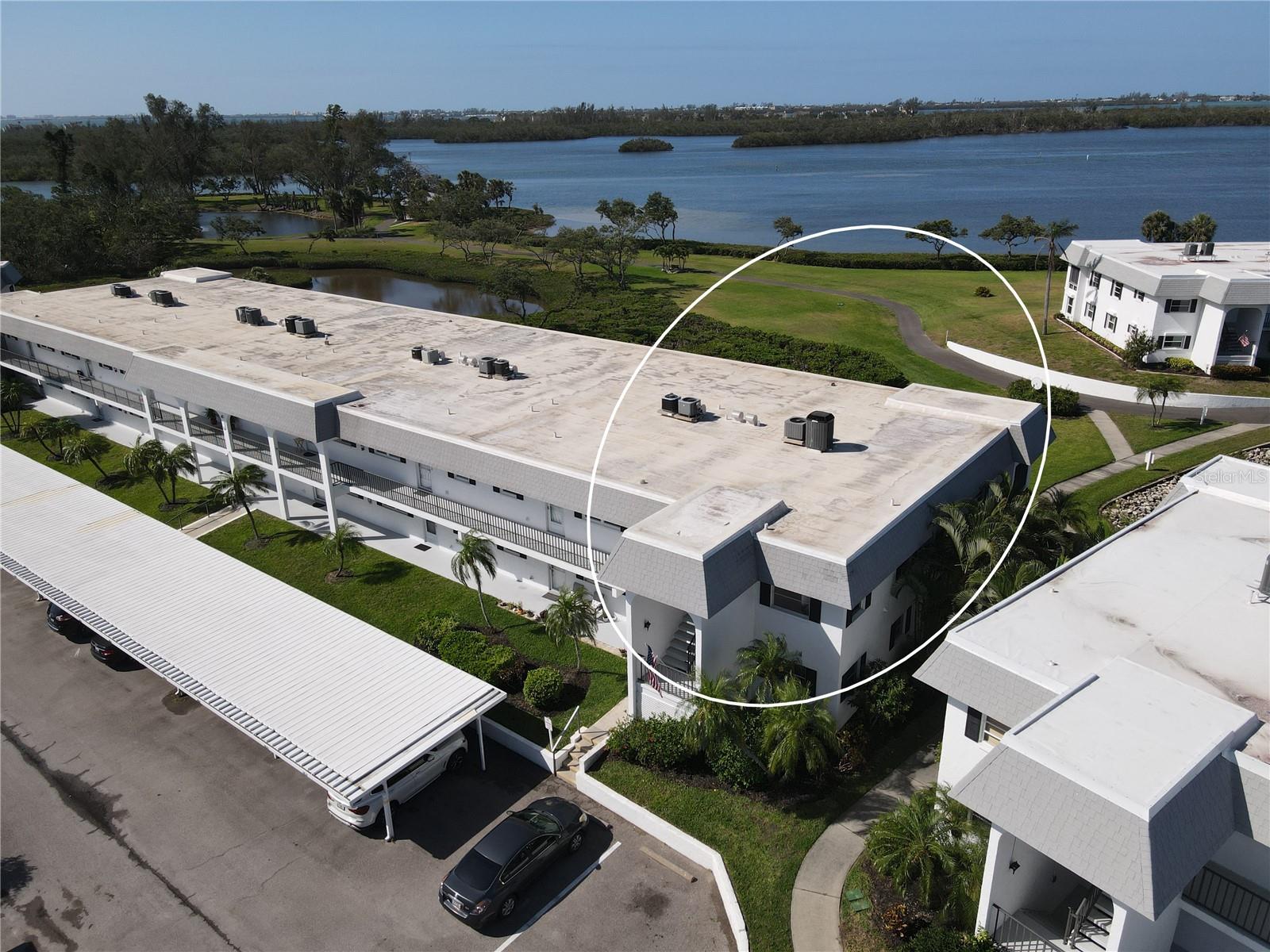 Image 37 of 75 For 4832 Independence Drive