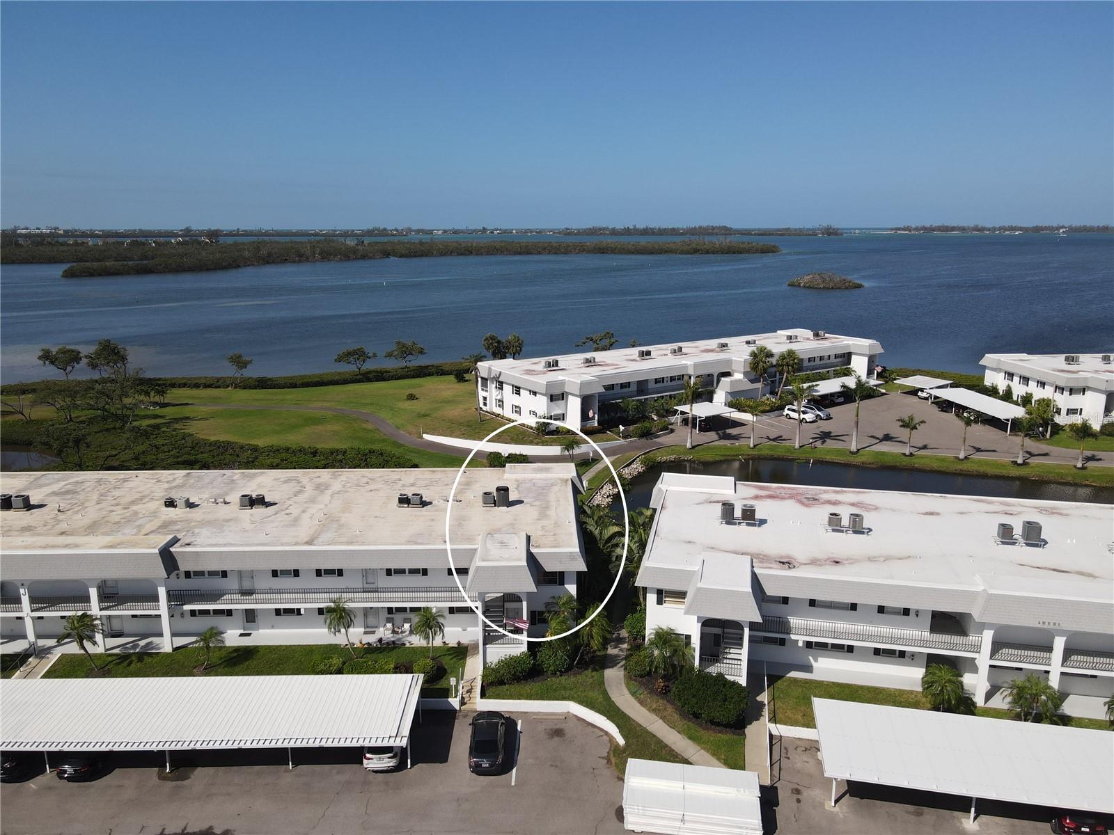 Image 38 of 75 For 4832 Independence Drive