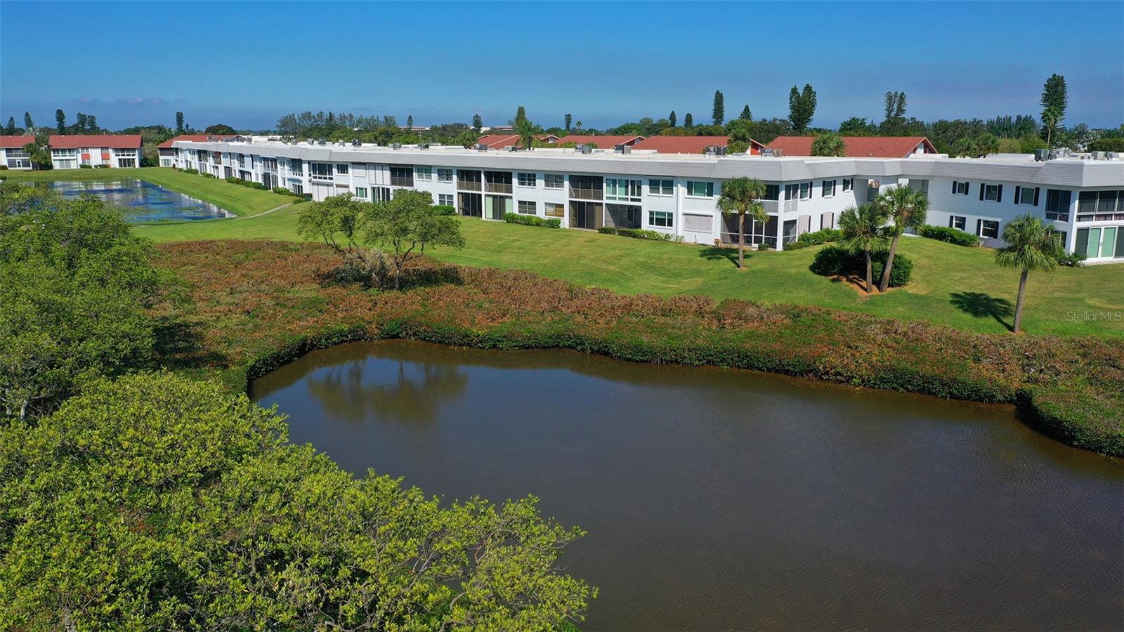 Image 43 of 75 For 4832 Independence Drive