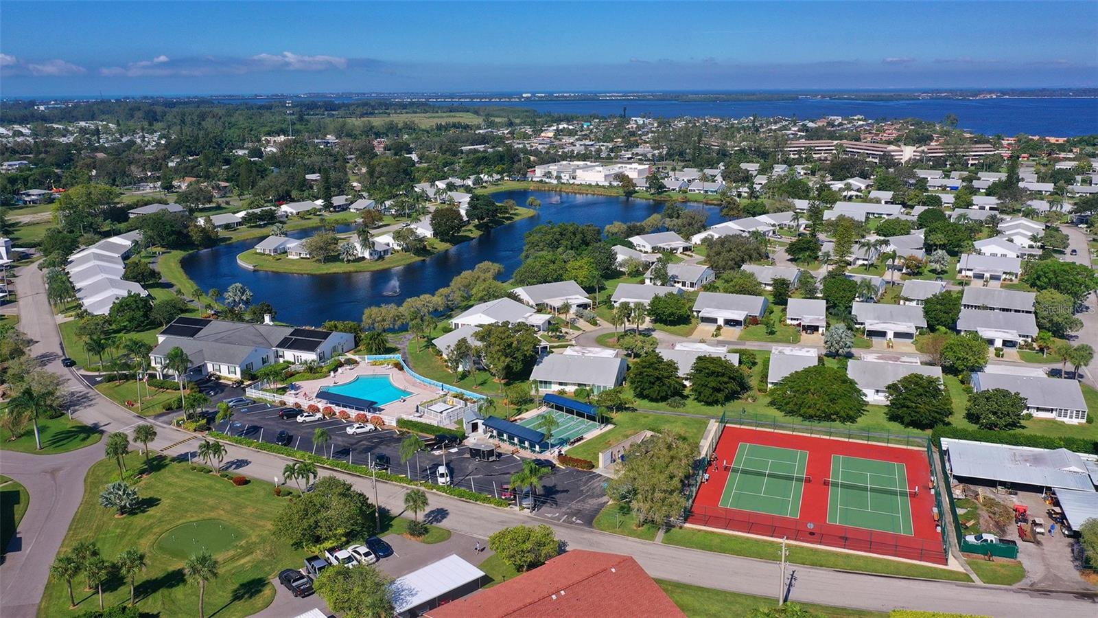 Image 68 of 75 For 4832 Independence Drive