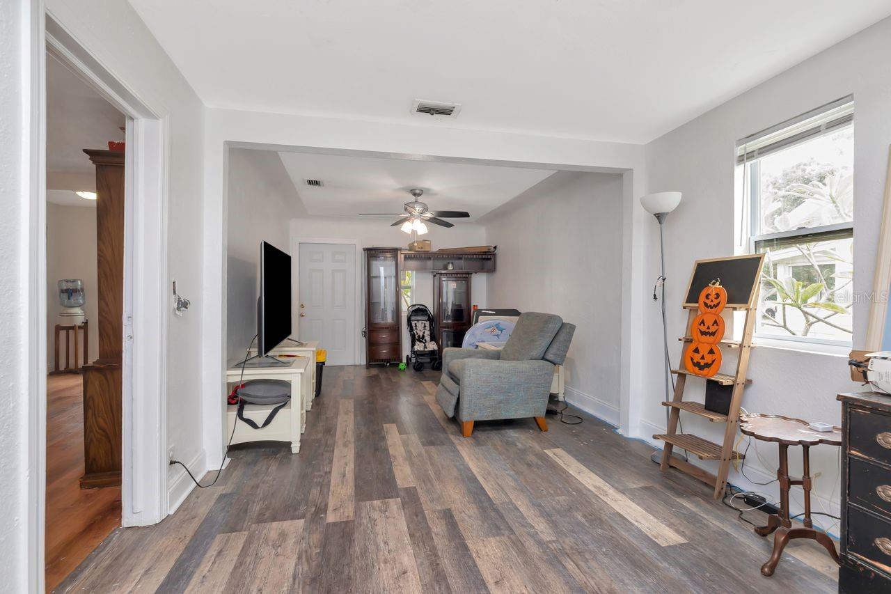 Image 10 of 43 For 3278 56th Avenue N