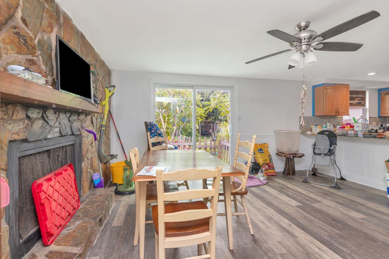 Image 19 of 43 For 3278 56th Avenue N