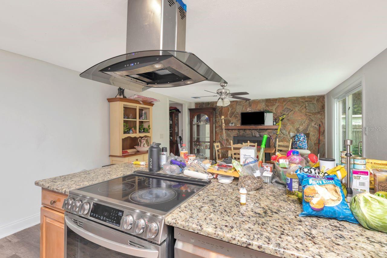 Image 28 of 43 For 3278 56th Avenue N