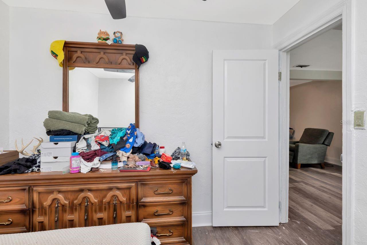 Image 36 of 43 For 3278 56th Avenue N