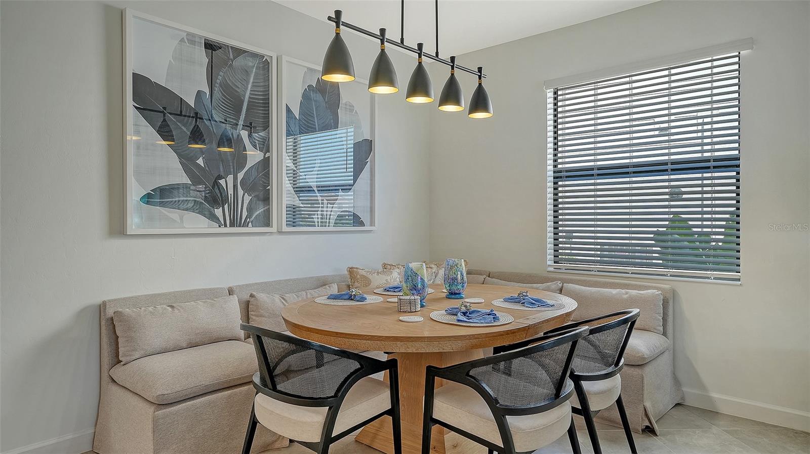 Image 10 of 78 For 5225 Blue Crush Street