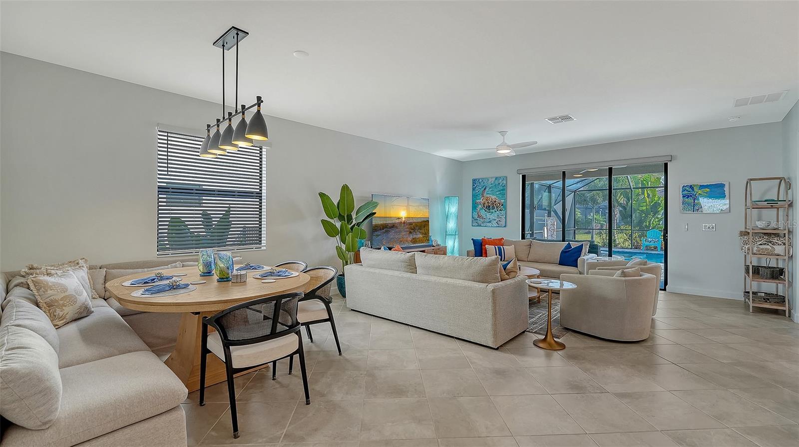 Image 11 of 78 For 5225 Blue Crush Street