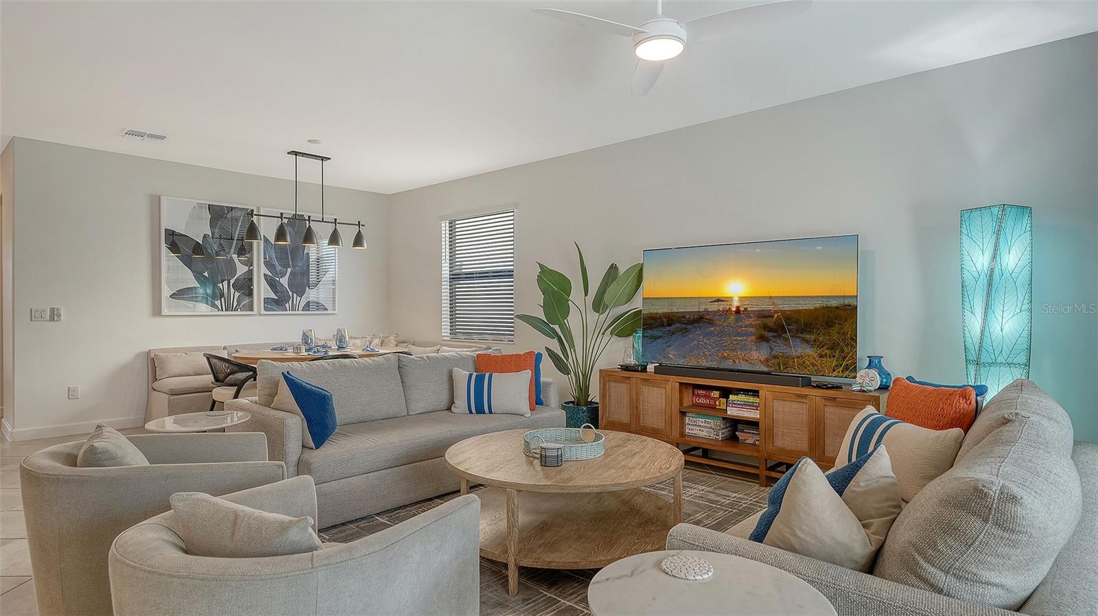 Image 9 of 78 For 5225 Blue Crush Street