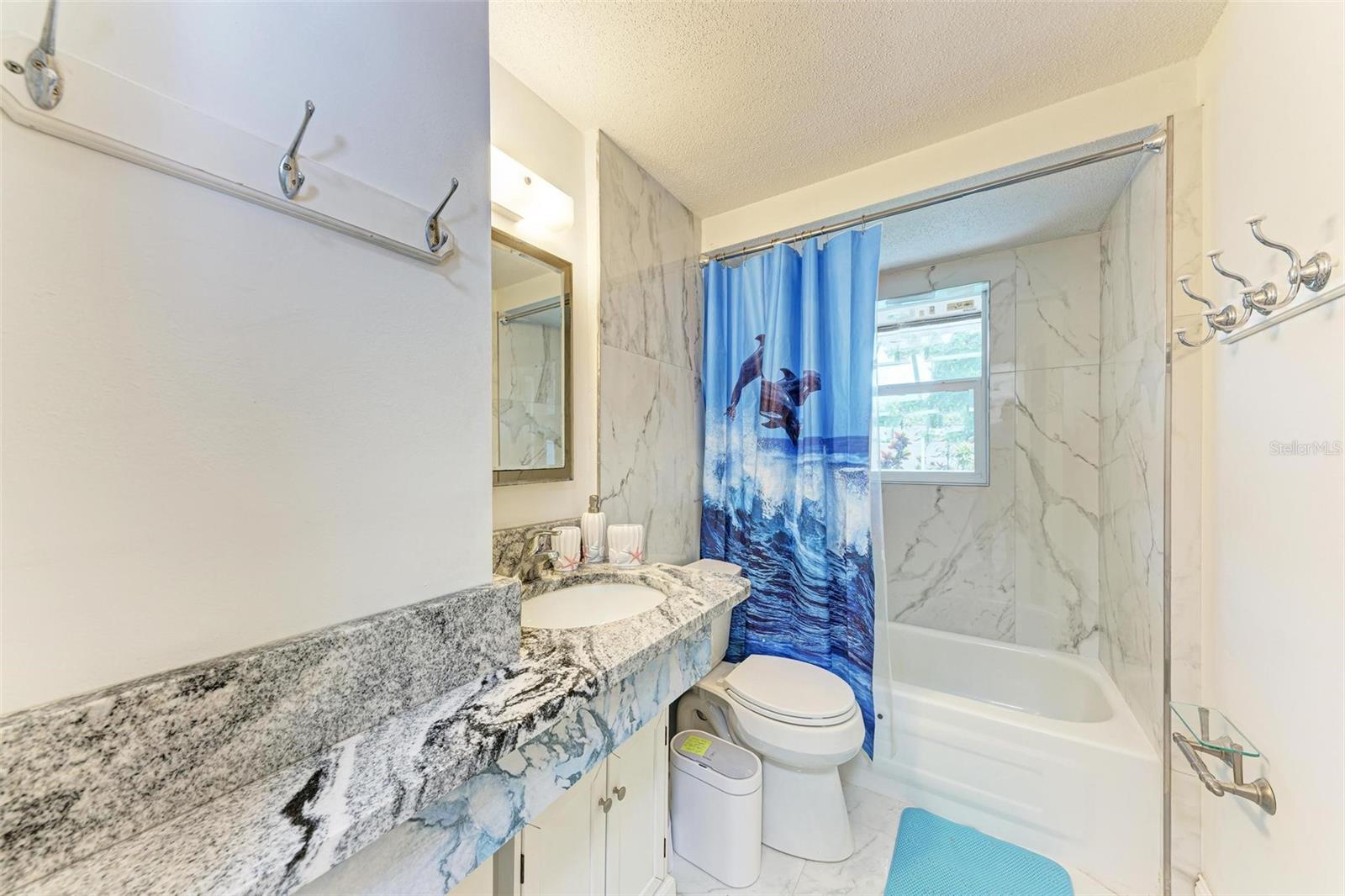 Image 22 of 52 For 5408 Evora Avenue