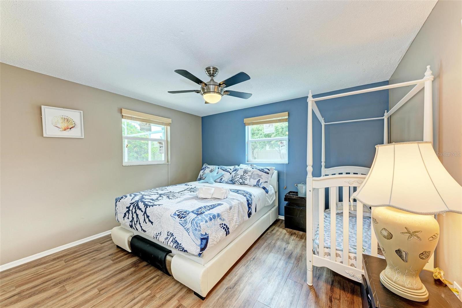 Image 23 of 52 For 5408 Evora Avenue