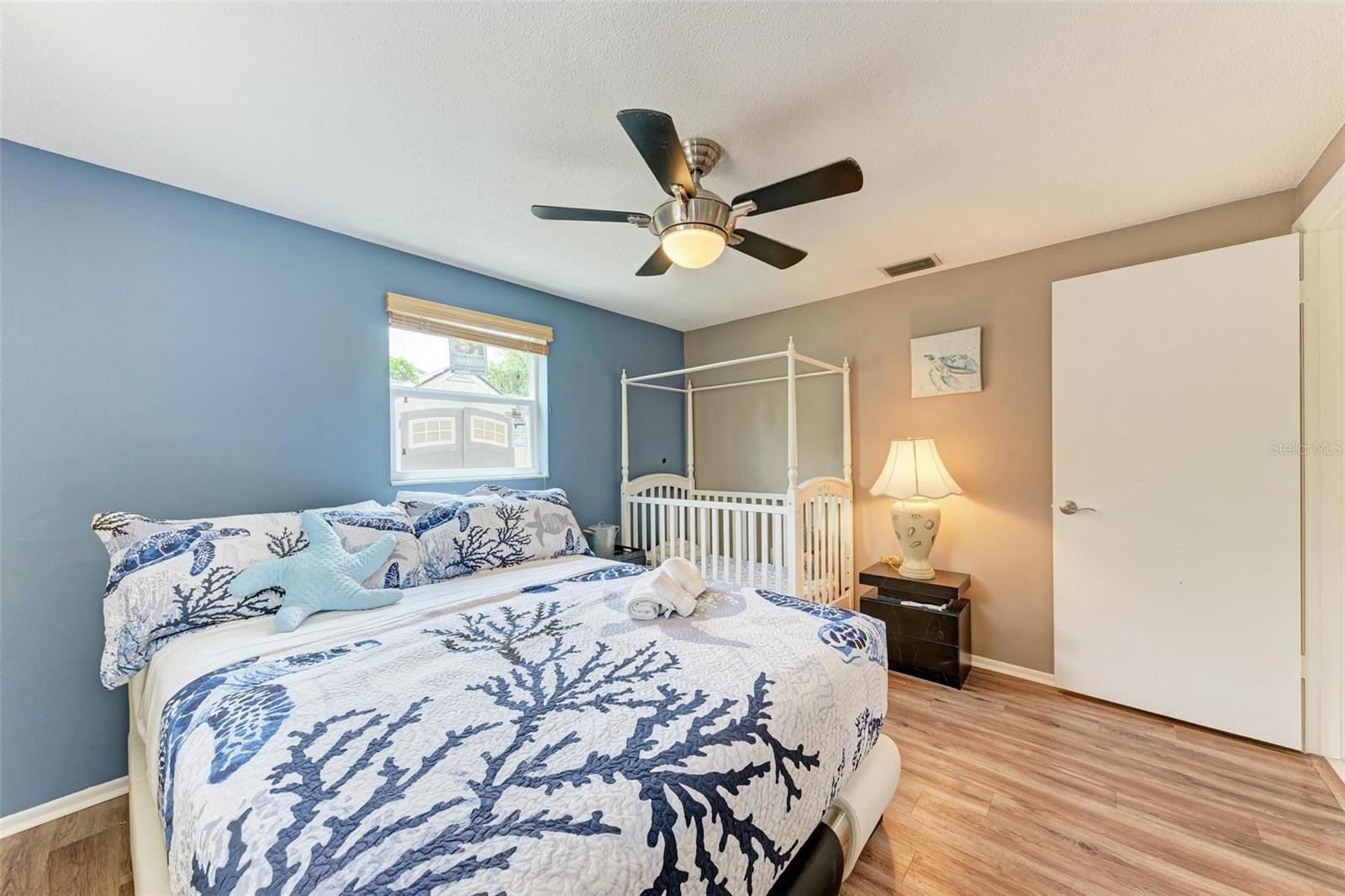 Image 24 of 52 For 5408 Evora Avenue