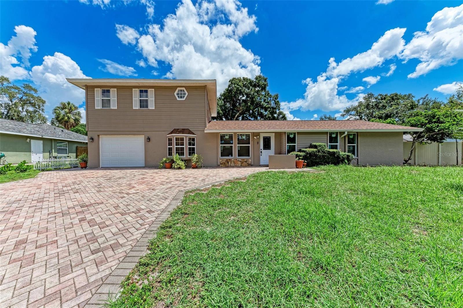 Image 3 of 52 For 5408 Evora Avenue