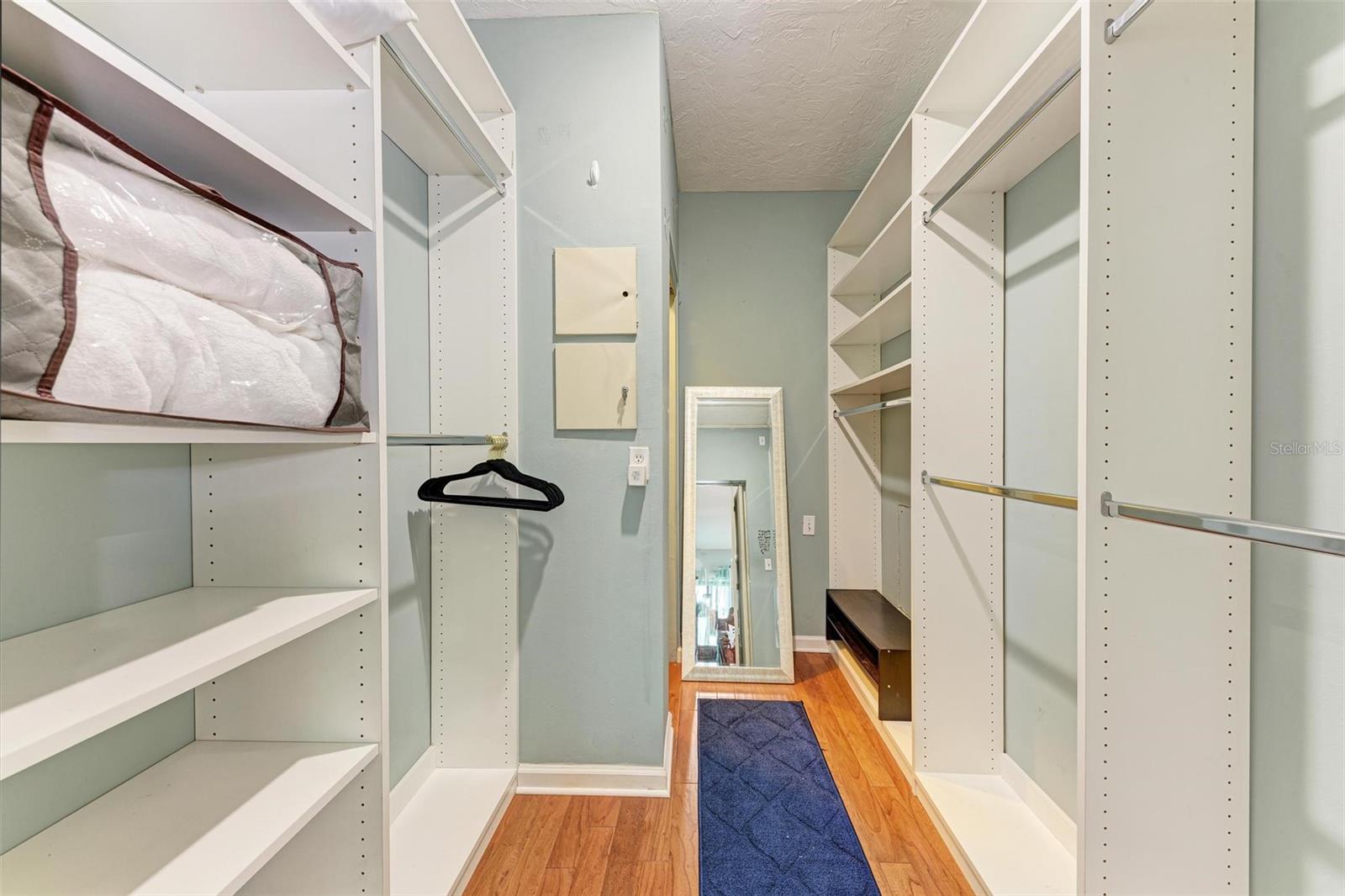 Image 33 of 52 For 5408 Evora Avenue